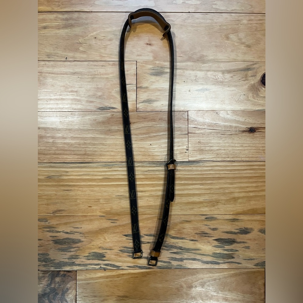 Louis Vuitton crossbody strap from Amazone vintage parts project